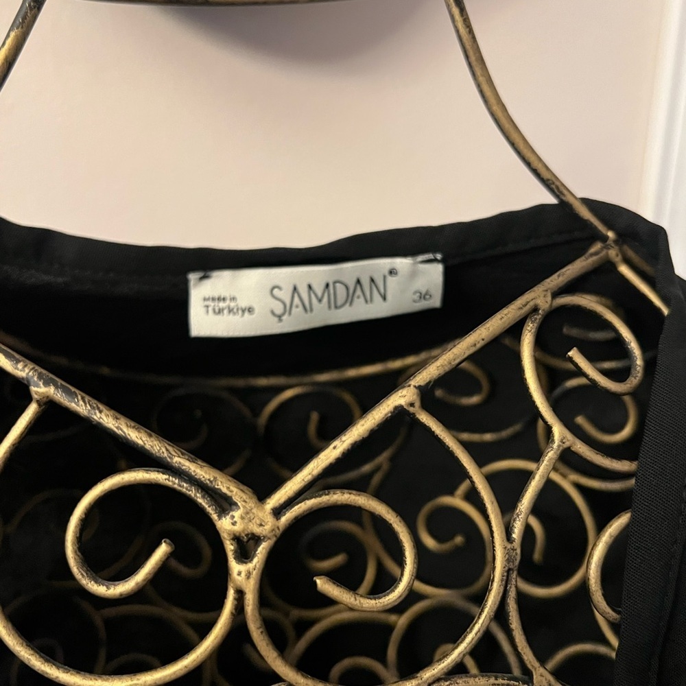 Elegant Black Wrap Dress - Picture 5 of 6